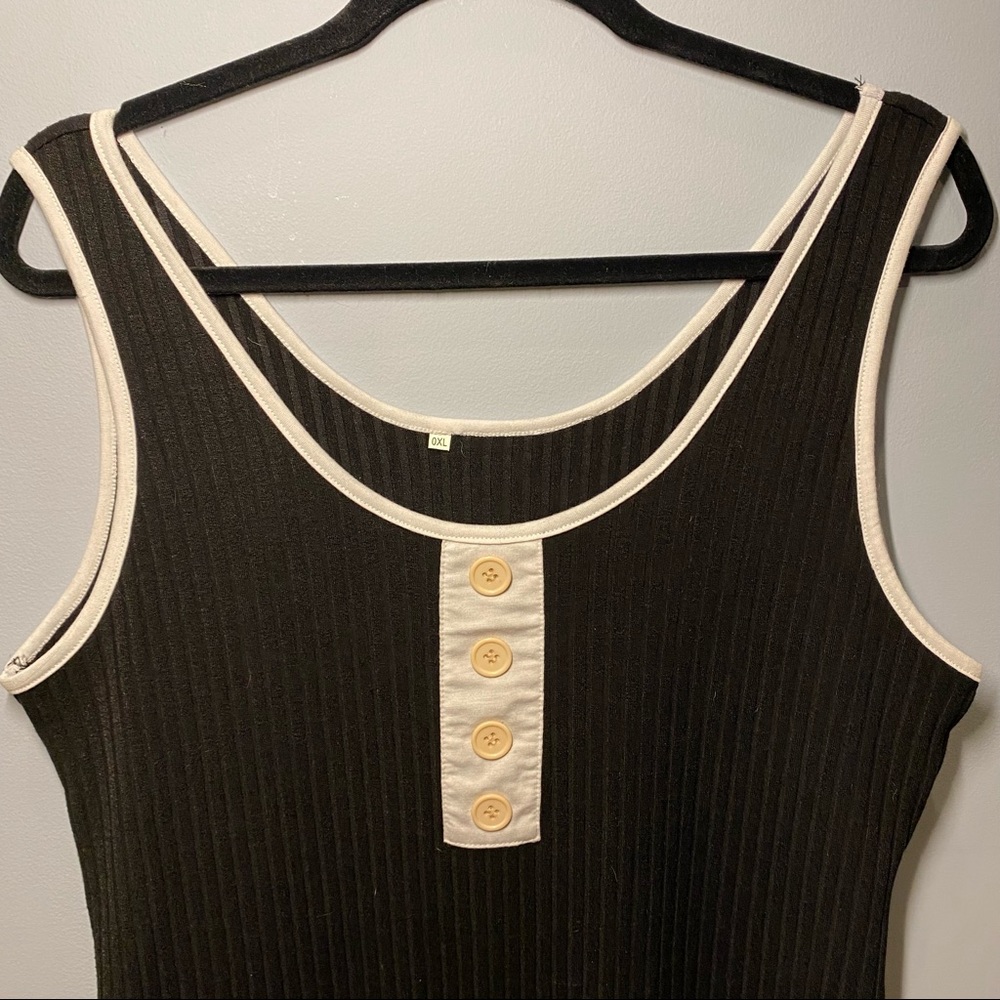 Black Body Suit With White Trim - Picture 4 of 4